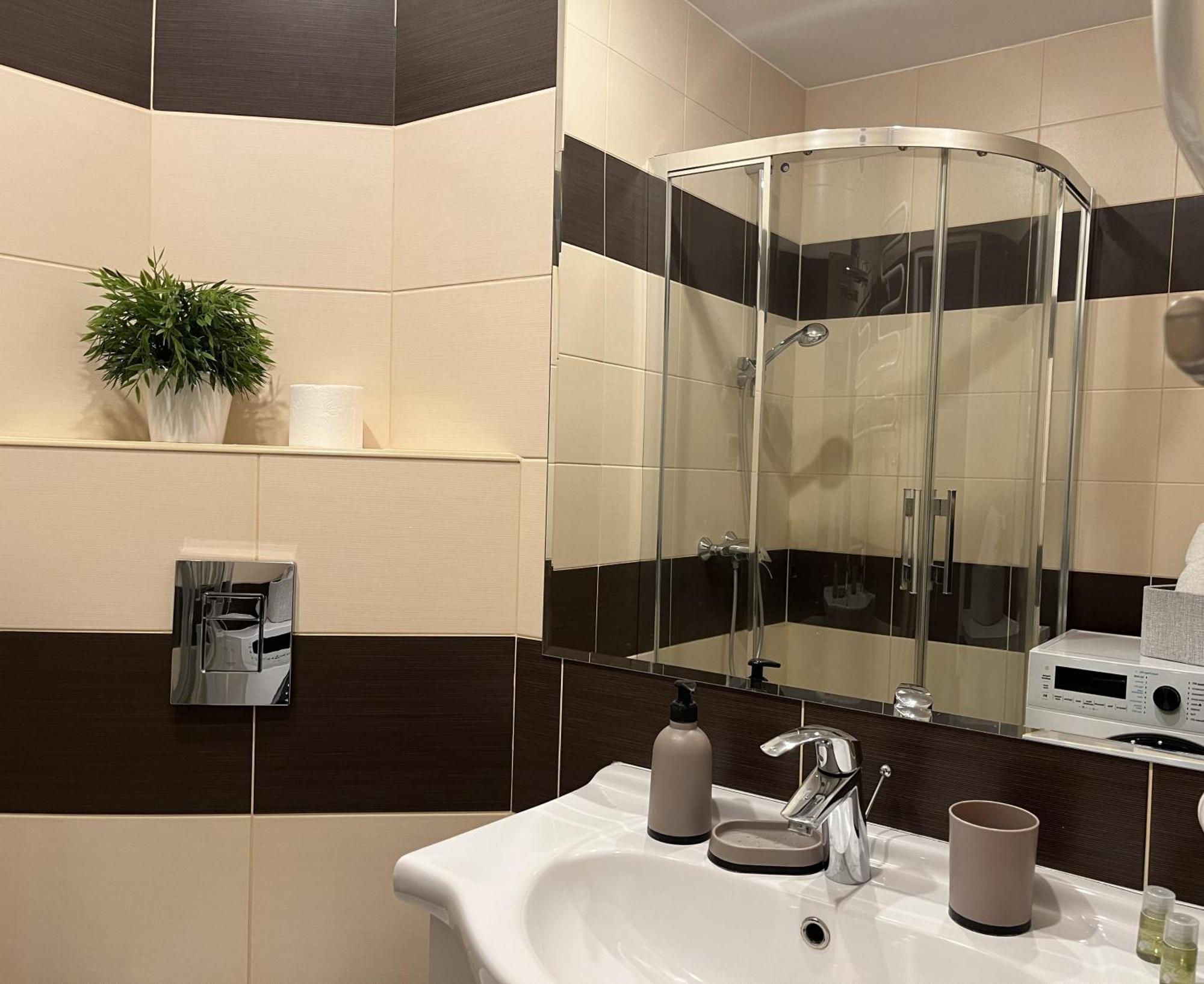 Apartament Przy Parku Czartoryskich - Faktury Vat - Parking Puławy Exterior foto